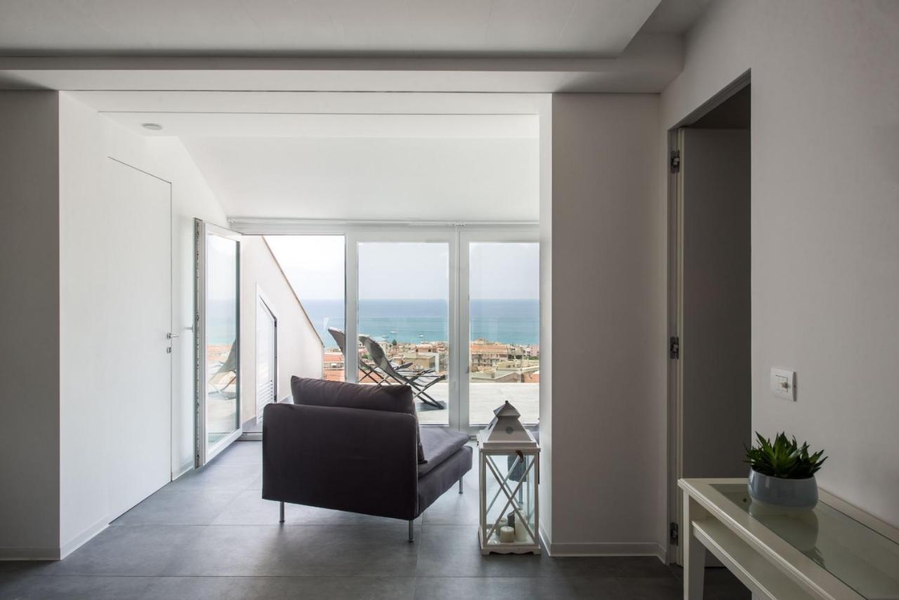 Una Terrazza Vista Mare Su Cefalu' エクステリア 写真