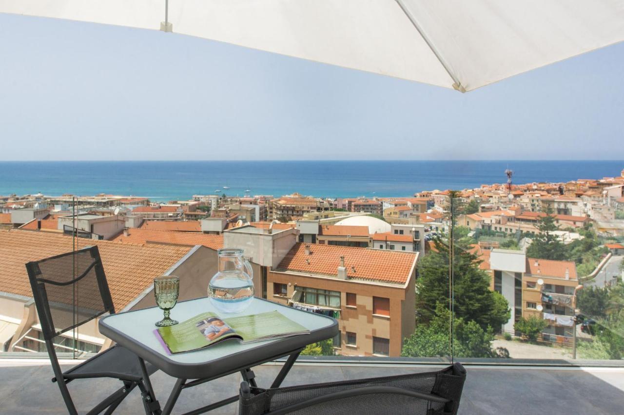 Una Terrazza Vista Mare Su Cefalu' エクステリア 写真