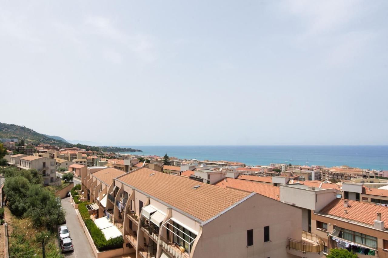 Una Terrazza Vista Mare Su Cefalu' エクステリア 写真